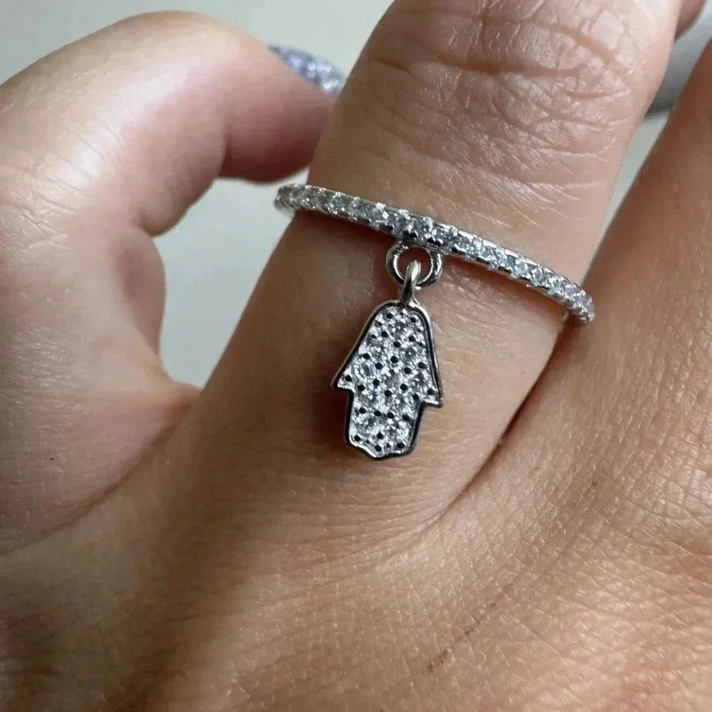 925 Sterling g Silver Hamsa Danglin Ring size 6